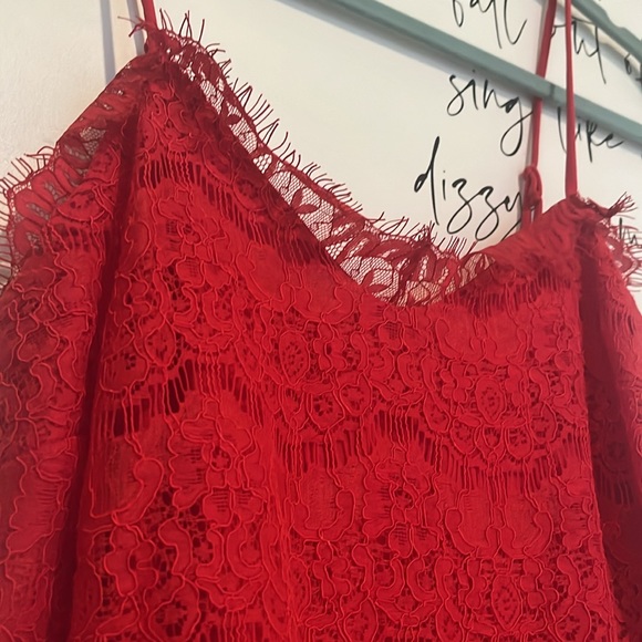 NWT Monteau Los Angeles Red Thin Adjustable Strap Lace Tank Sz XL - Picture 2 of 5